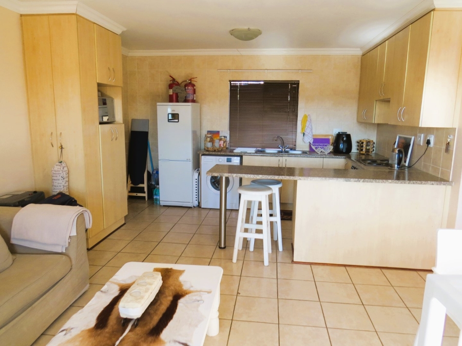 2 Bedroom Property for Sale in Vredenhof Sh Free State